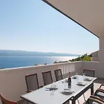 Stipic - Three Bedroom With Terrace Apartment Omis