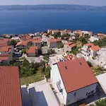 Stipic - Three Bedroom With Terrace * Omis