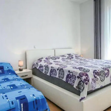 Stipic - Three Bedroom With Terrace Apartment
